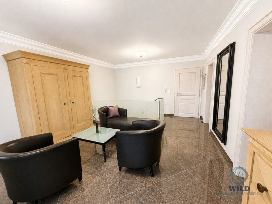 Flur-Maisonette Zweifamilienhaus Illingen
