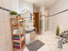 Badezimmer 3-Zimmer-Wohnung mit Terrassenflair in ruhiger Lage von Riegelsberg!