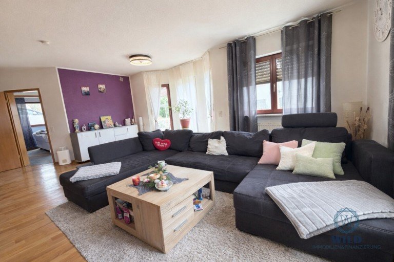 Wohnzimmer Riegelsberg Terrassenwohnung 3-Zimmer-Wohnung mit Terrassenflair in ruhiger Lage von Riegelsberg!