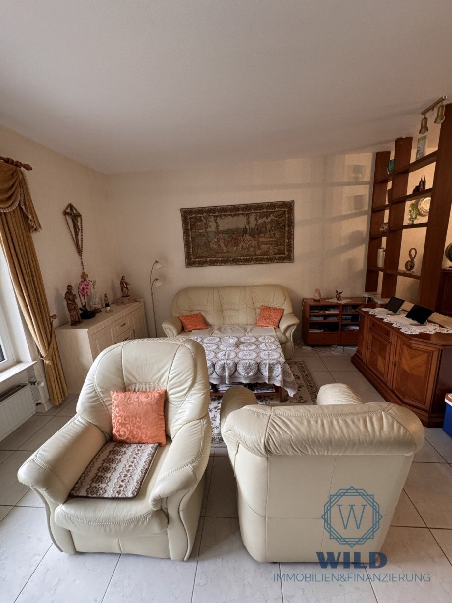 Wohnzimmer Reihenmittelhaus P�ttlingen