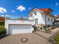 Hauptbild Ein Zuhause mit Zukunft - wertbewusst renoviert, nachhaltig gedacht, in Püttlingen gelegen.