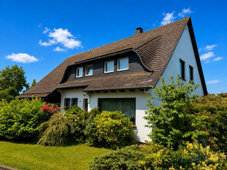 Seitenansicht Einfamilienhaus Heusweiler