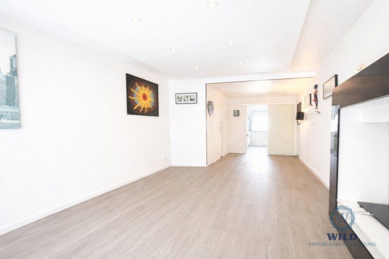 Wohnzimmer Saarlouis / Fraulautern Erdgeschosswohnung Charmante 3-Zimmer-Wohnung mit Balkon und Blick ins Gr�ne und Hobbyraum in Saarlouis