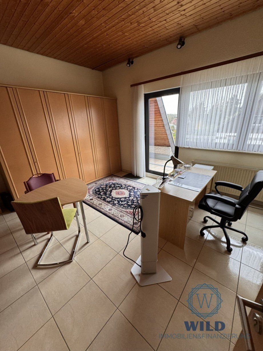 Dachgeschoss Reihenmittelhaus P�ttlingen