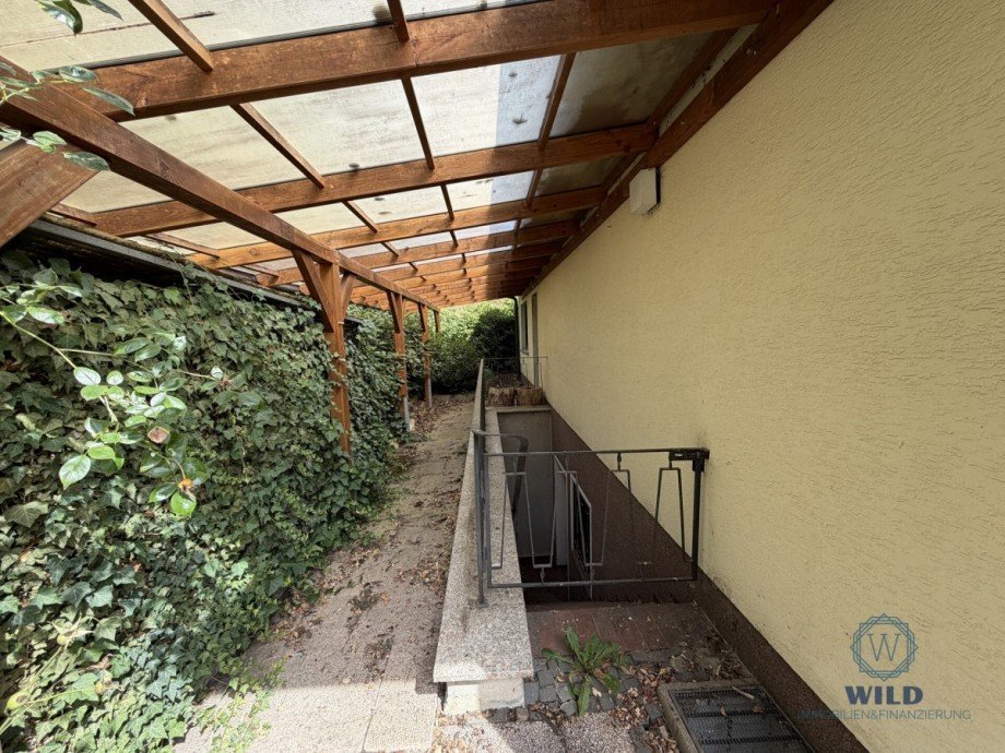 Kellereingang Bungalow P�ttlingen