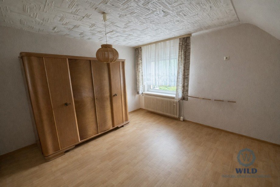 Schlafzimmer OG Einfamilienhaus Nohfelden / S�tern