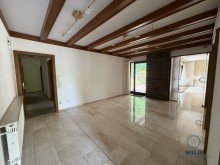Diele Seltene Gelegenheit in P�ttlingen - Winkelbungalow am Waldrand & fu�l�ufig zur Klinik