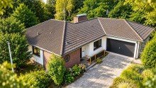  Seltene Gelegenheit in P�ttlingen - Winkelbungalow am Waldrand & fu�l�ufig zur Klinik