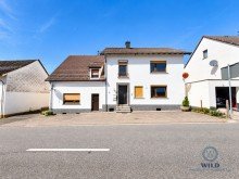 Front Wohnen, vermieten, gemeinsam leben - zwei H�user mit vielen M�glichkeiten