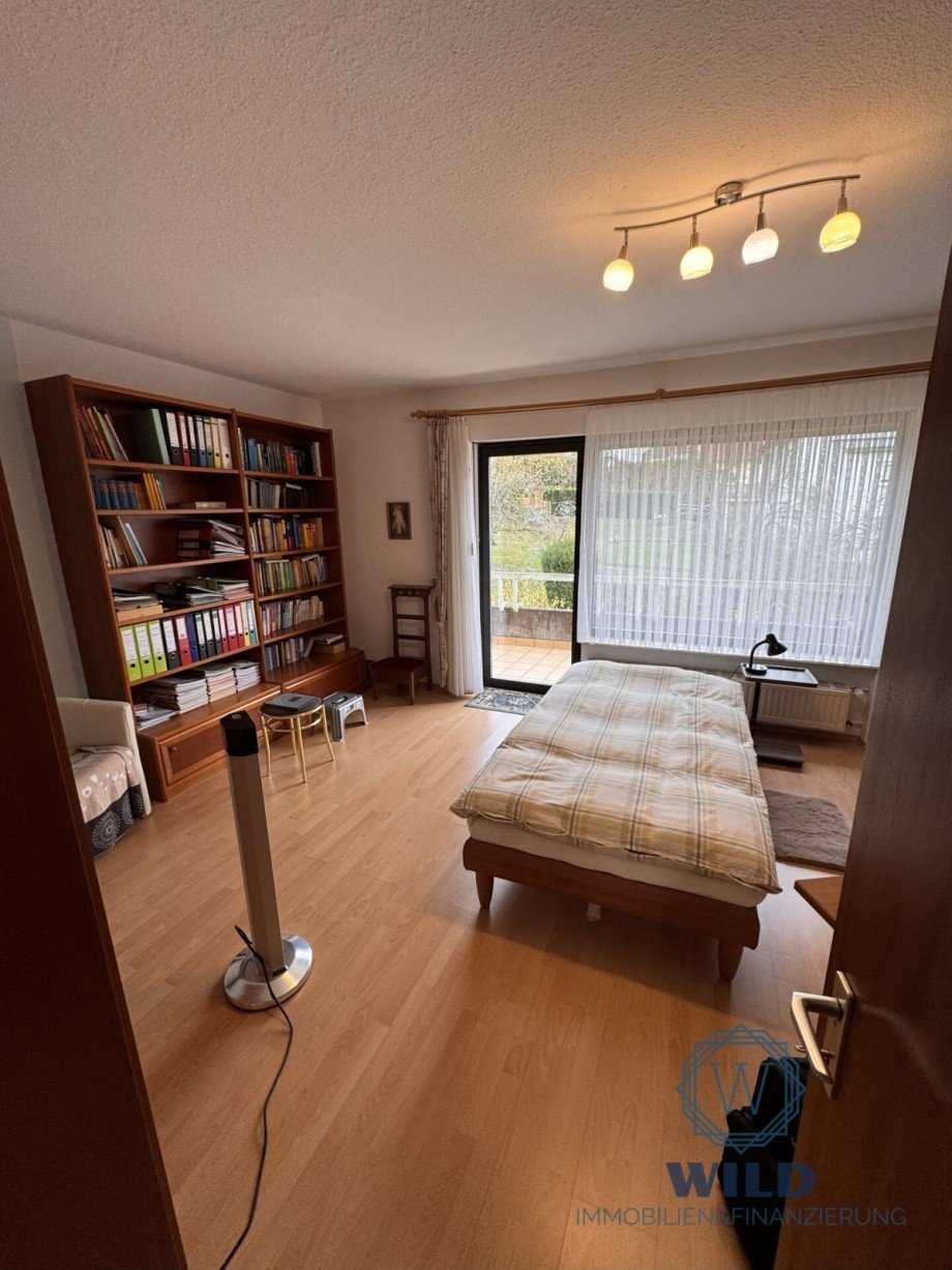 Elternschlafzimmer Reihenmittelhaus P�ttlingen